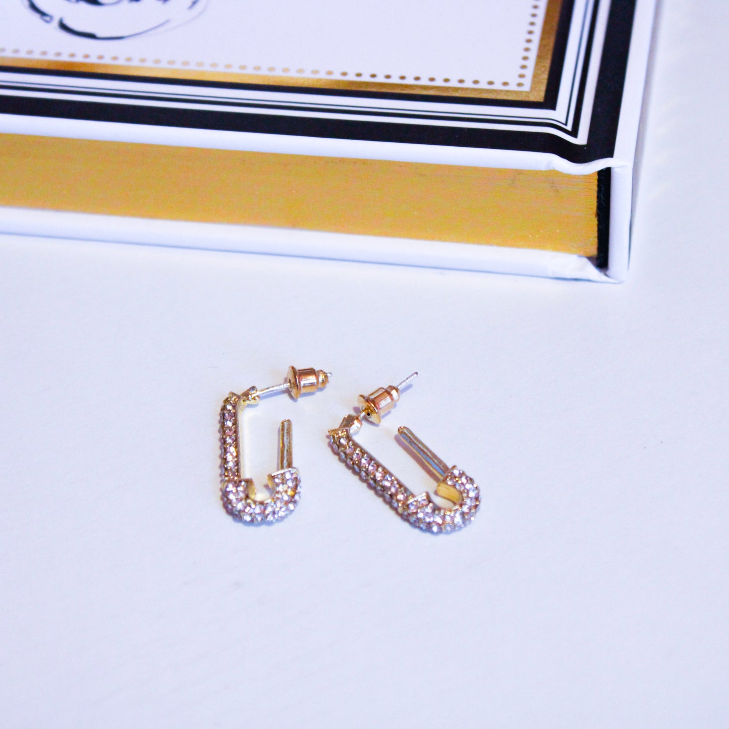 Safety Pin Stud