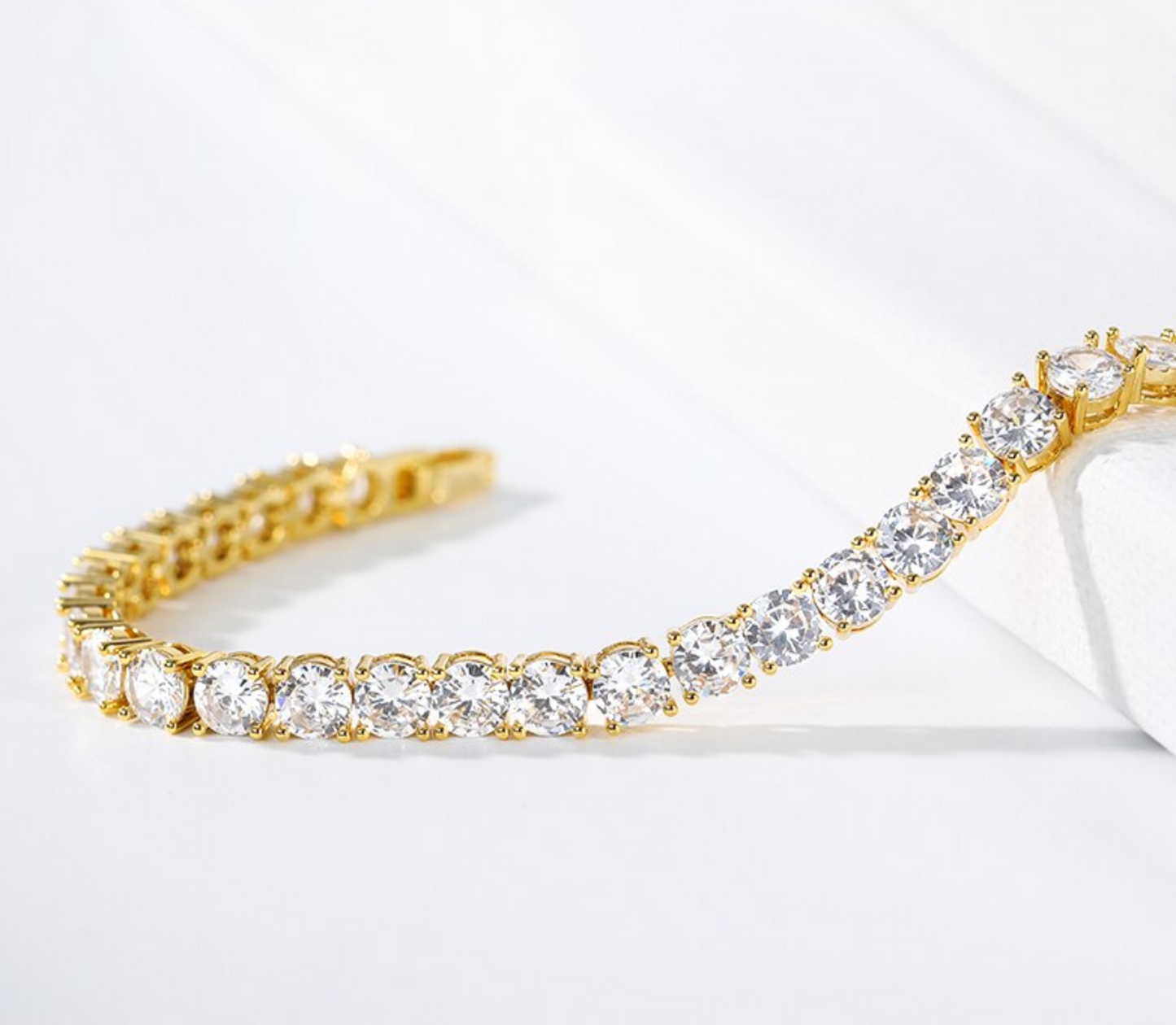 Diamonds Dancing Bracelet