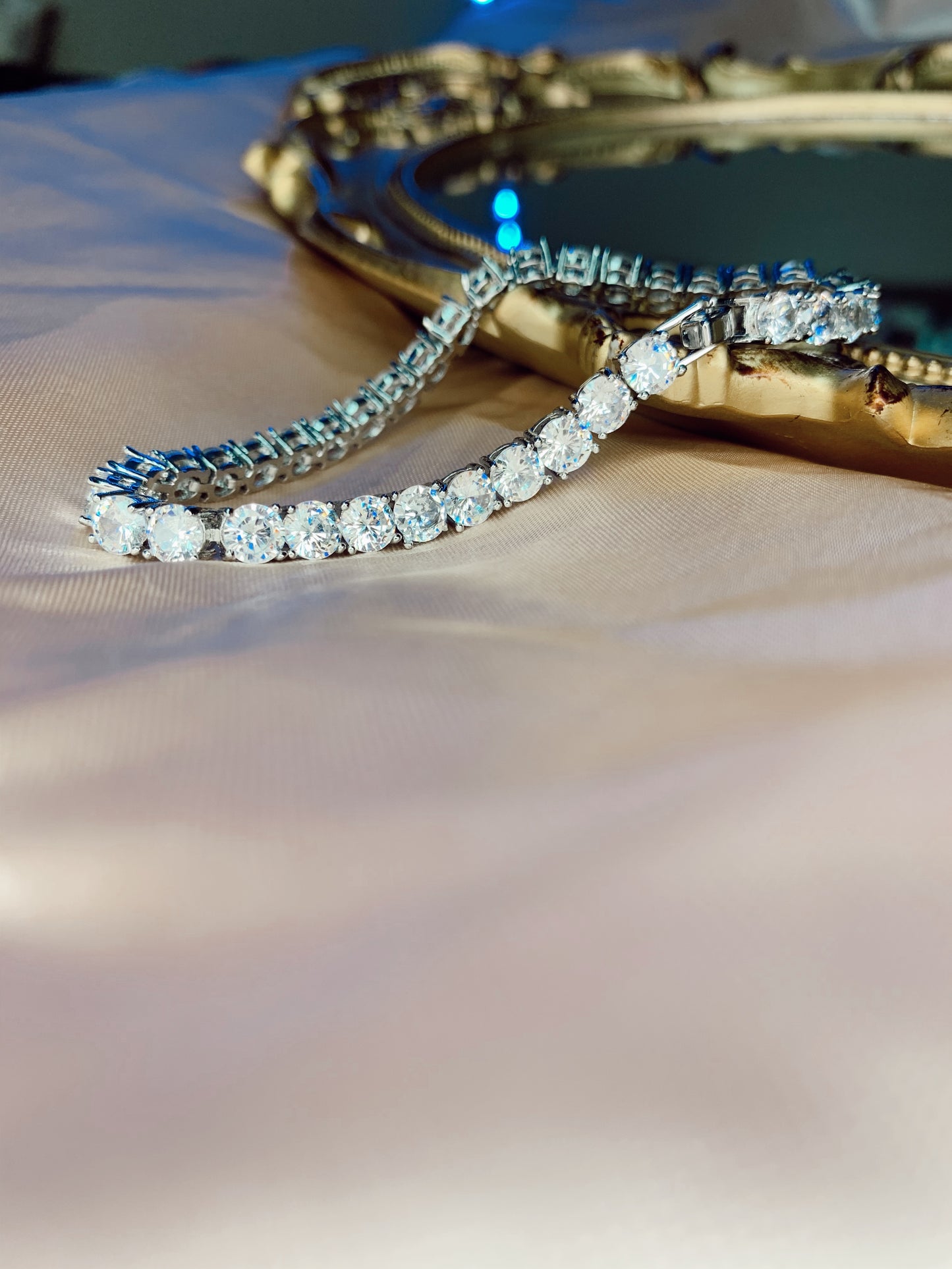 Diamonds Dancing Bracelet