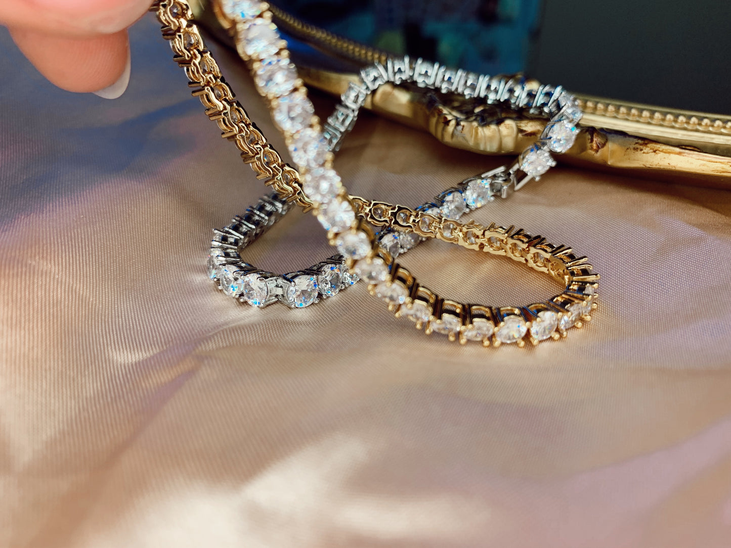 Diamonds Dancing Bracelet