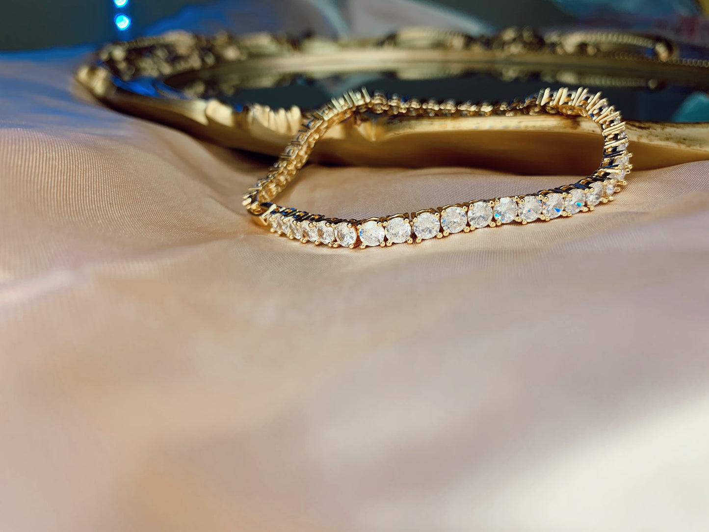 Diamonds Dancing Bracelet