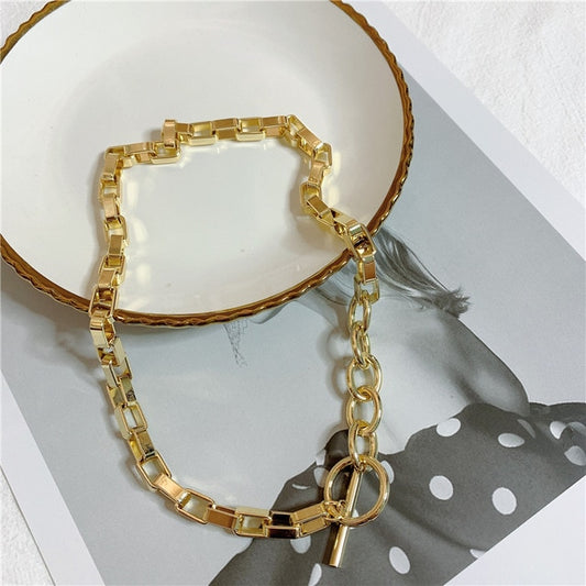 Box Chain Choker