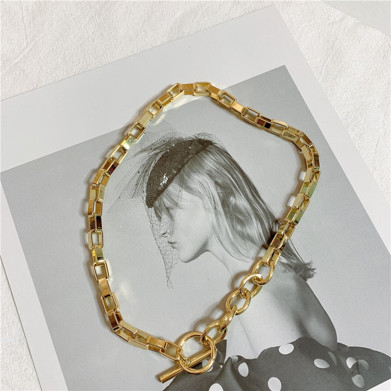 Box Chain Choker